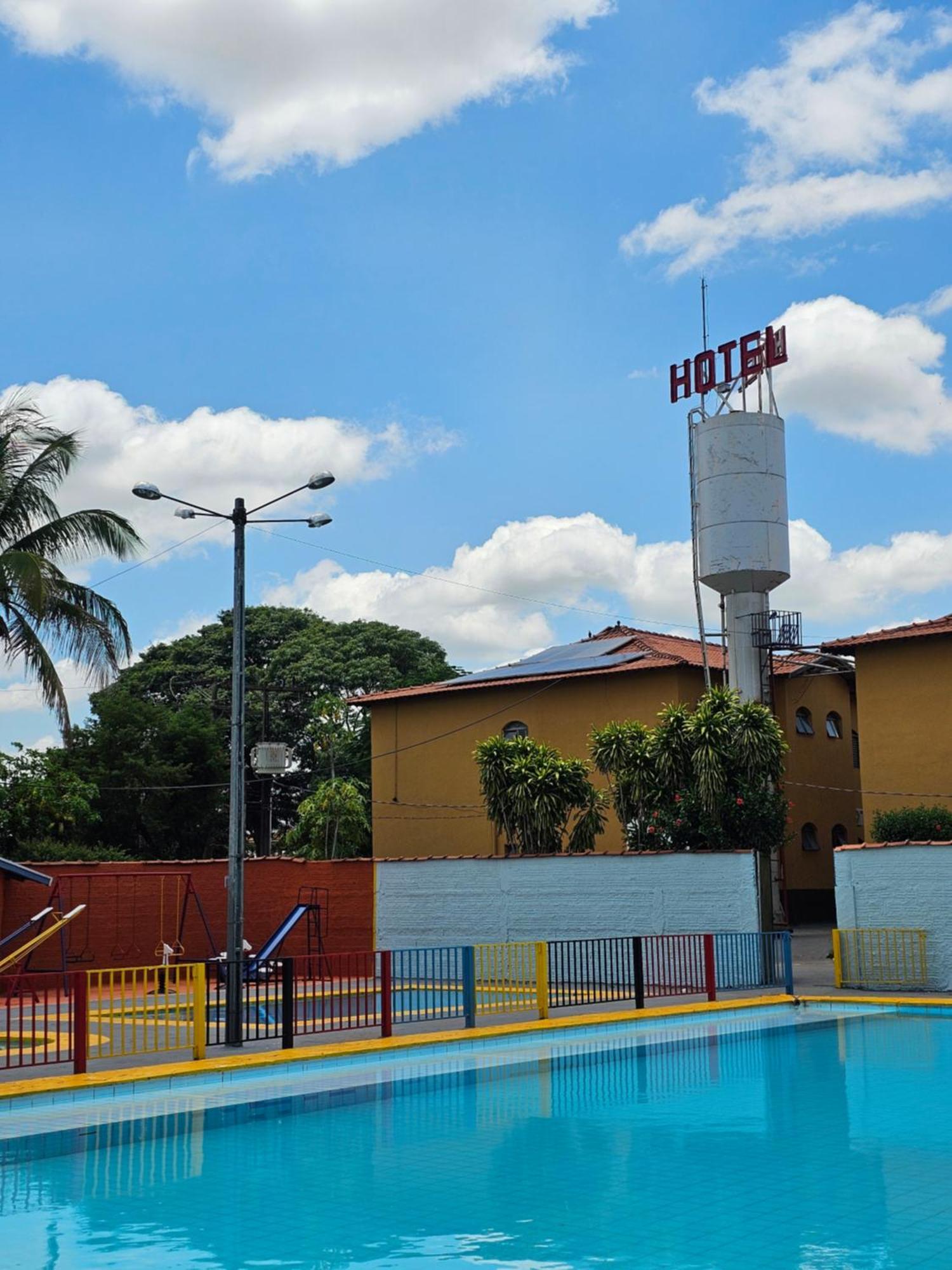 Esplanada Hotel Paraguacu Paulista Екстериор снимка